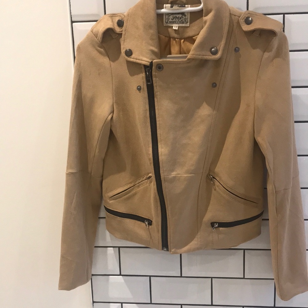 Jaase Light beige Moto suede jacket.